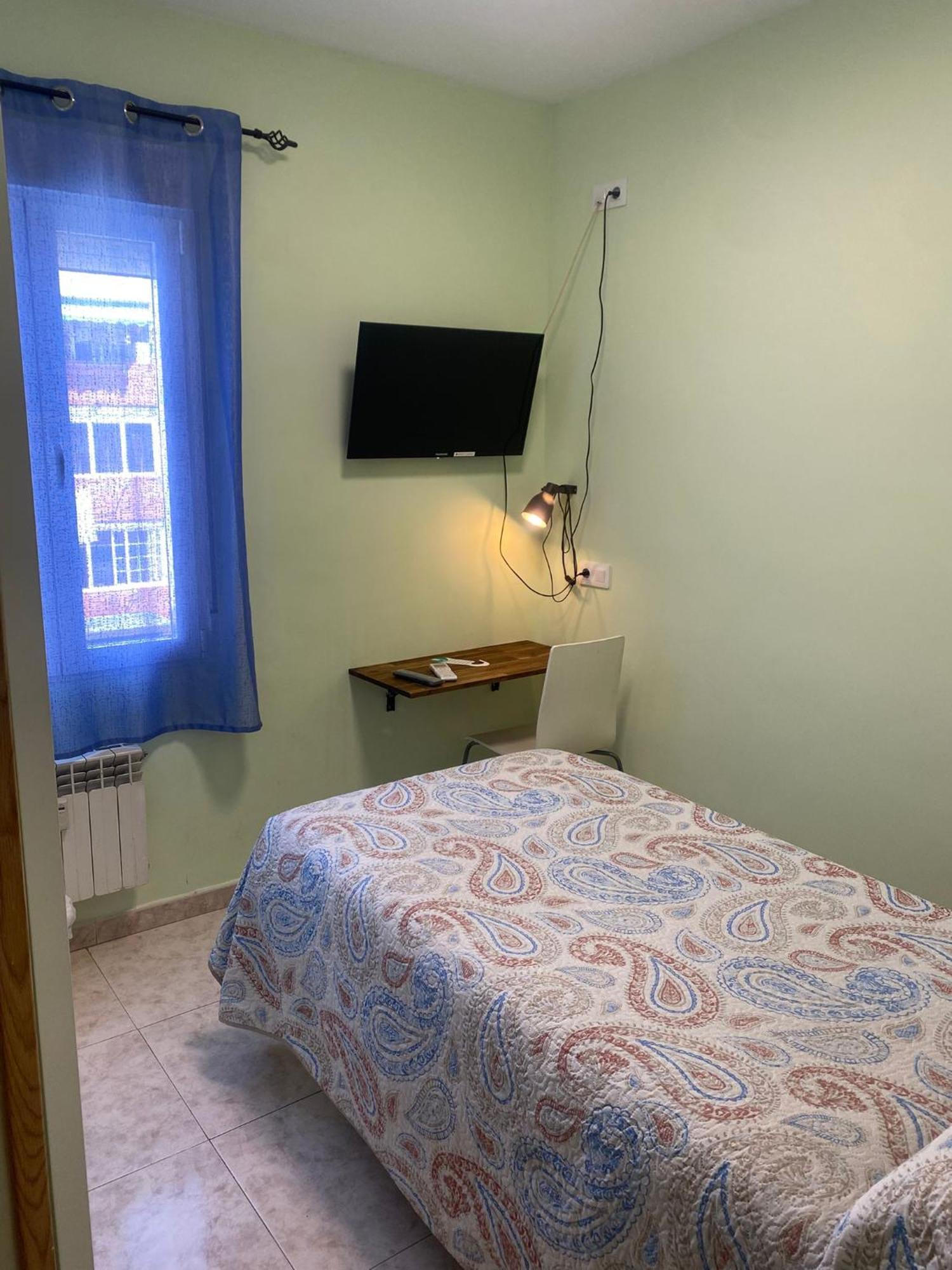 Hostal Retiro Madrid Eksteriør bilde
