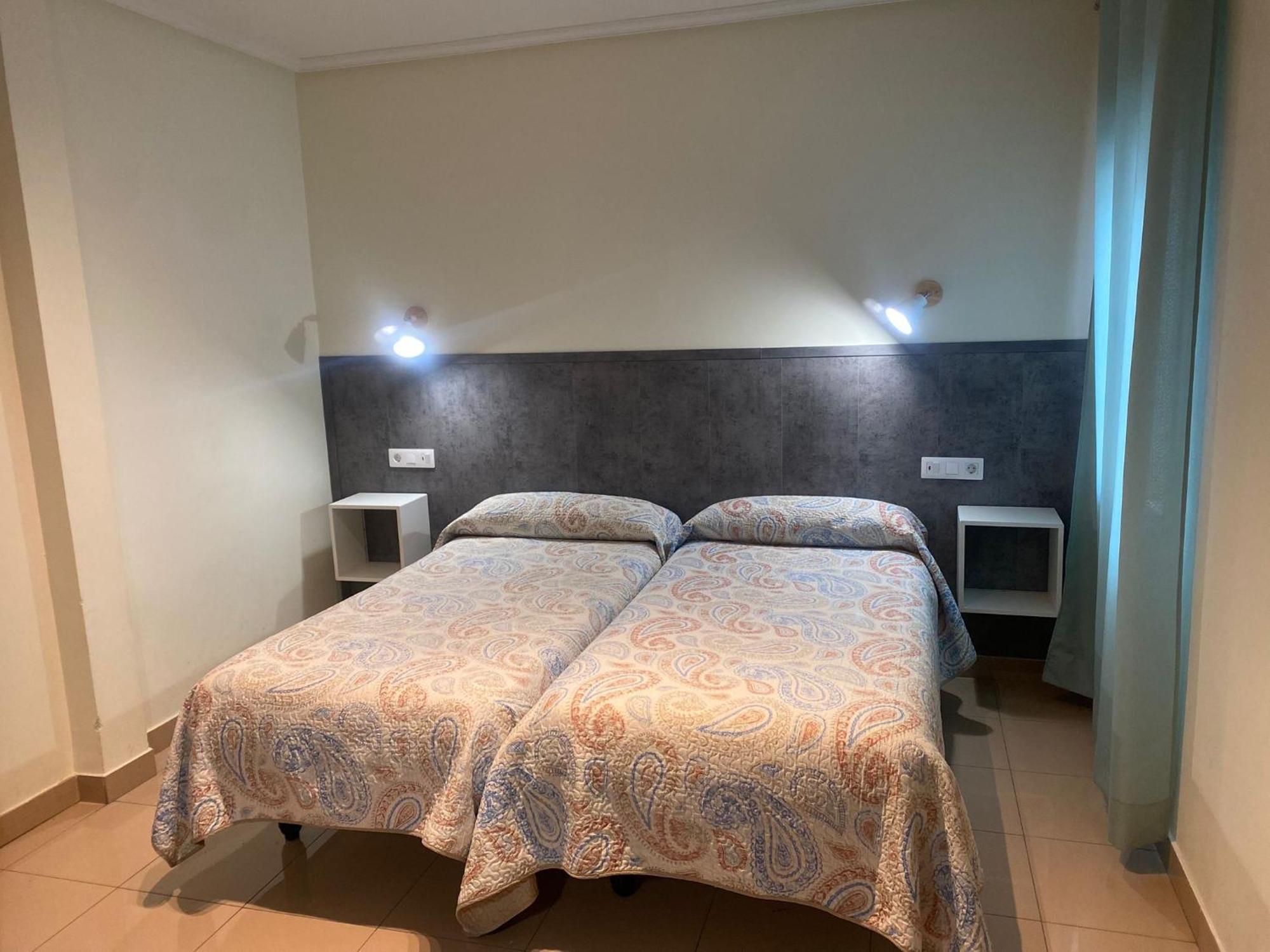 Hostal Retiro Madrid Eksteriør bilde