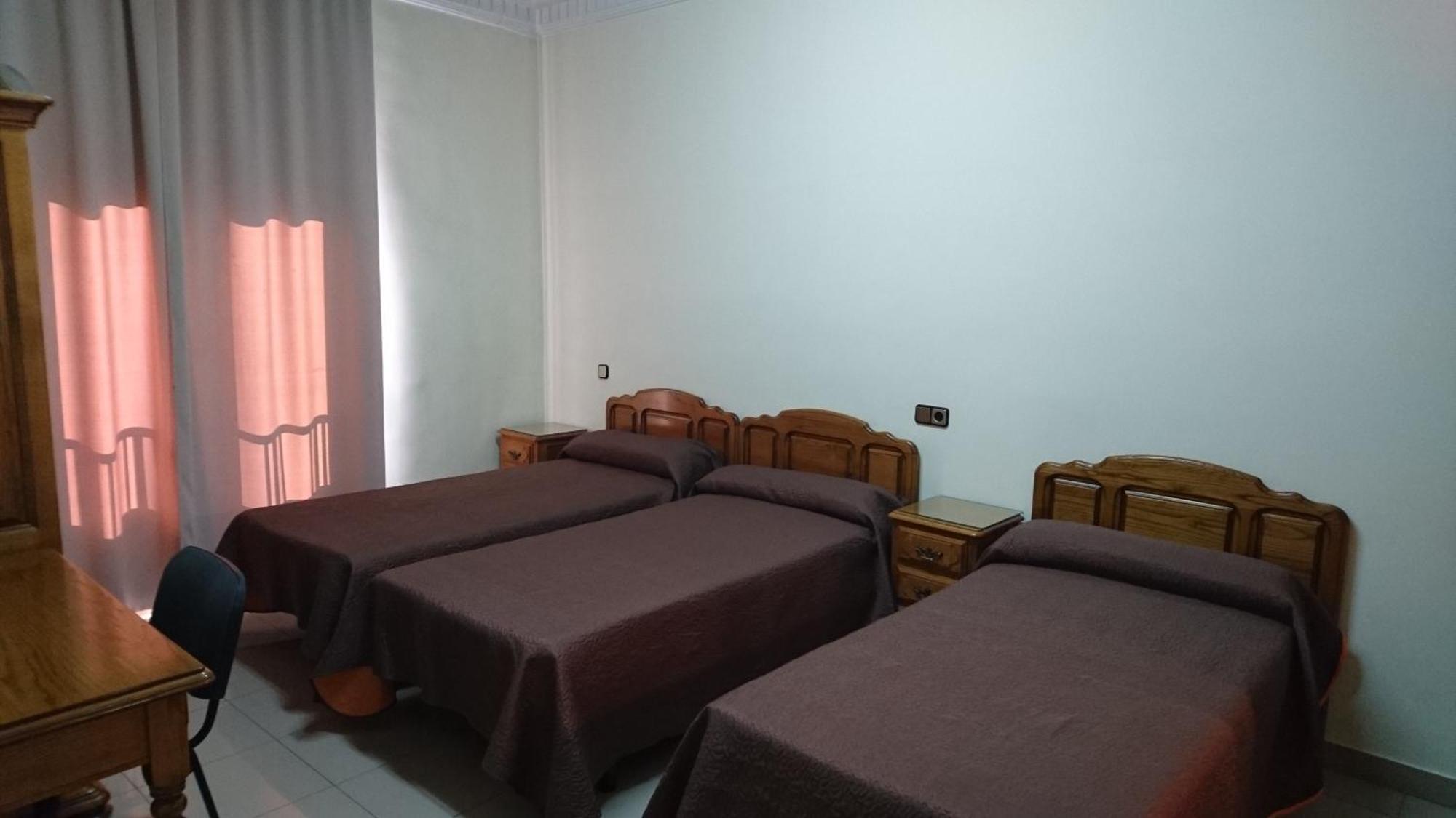 Hostal Retiro Madrid Eksteriør bilde
